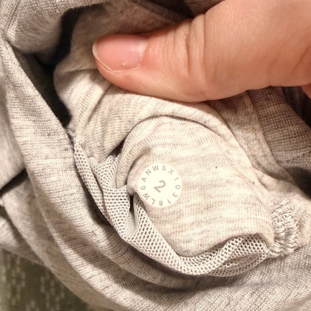 Lululemon Align Wide Leg Cropped Pant Heathered Core Light Grey Nulu Size 2 - Picture 4 of 4